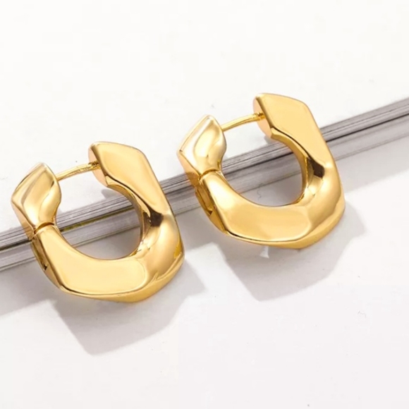 2 pairs of earrings - Picture 5 of 7